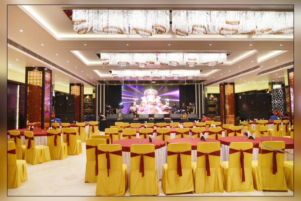 Hotel Millennium Guwahati Zewnętrze zdjęcie