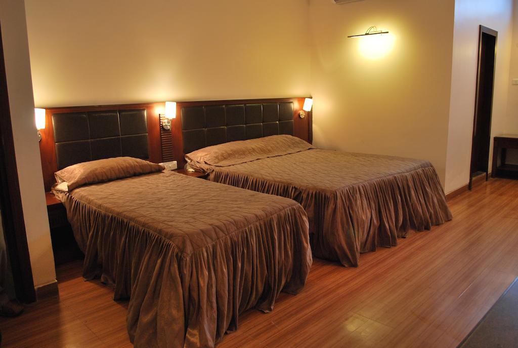 Hotel Millennium Guwahati Pokój zdjęcie