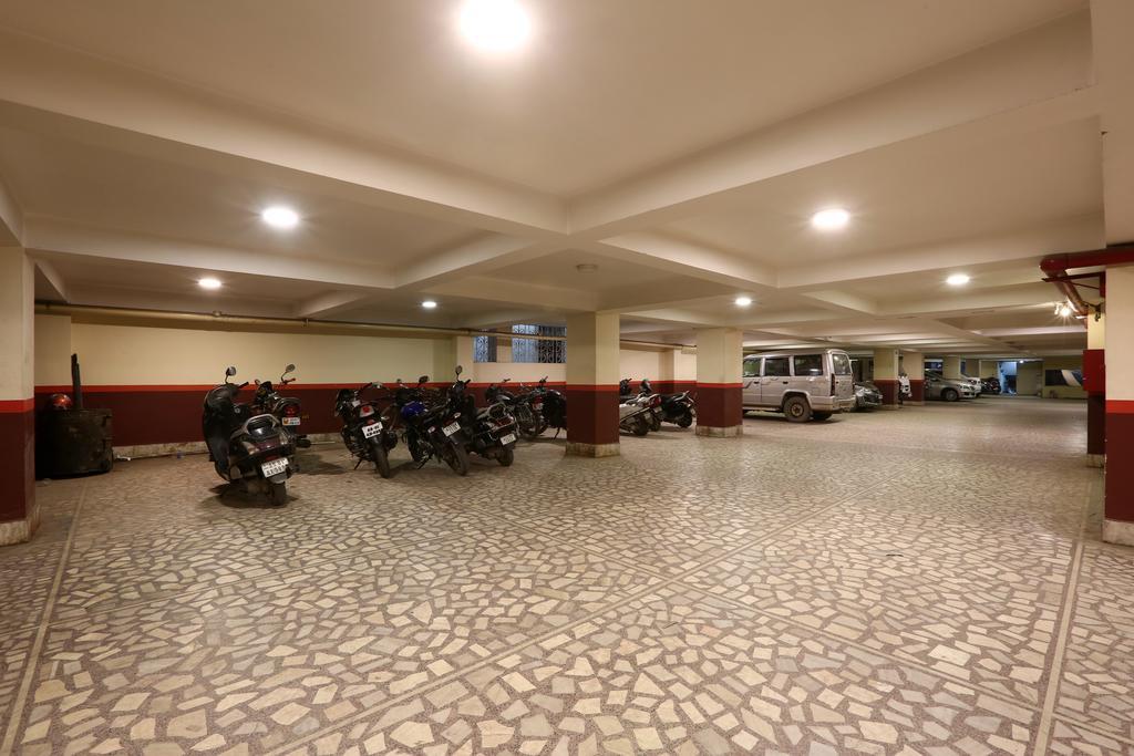 Hotel Millennium Guwahati Zewnętrze zdjęcie