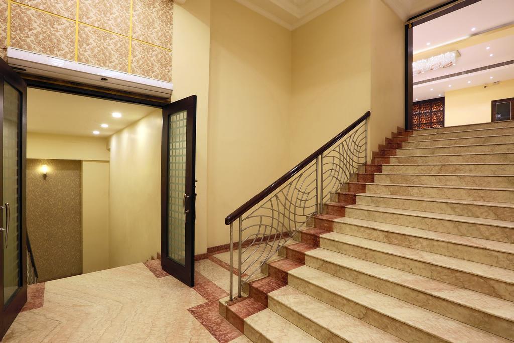 Hotel Millennium Guwahati Zewnętrze zdjęcie